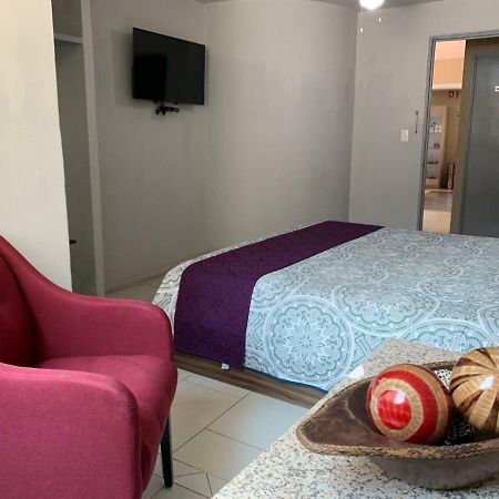 Hotel FG León Eksteriør billede
