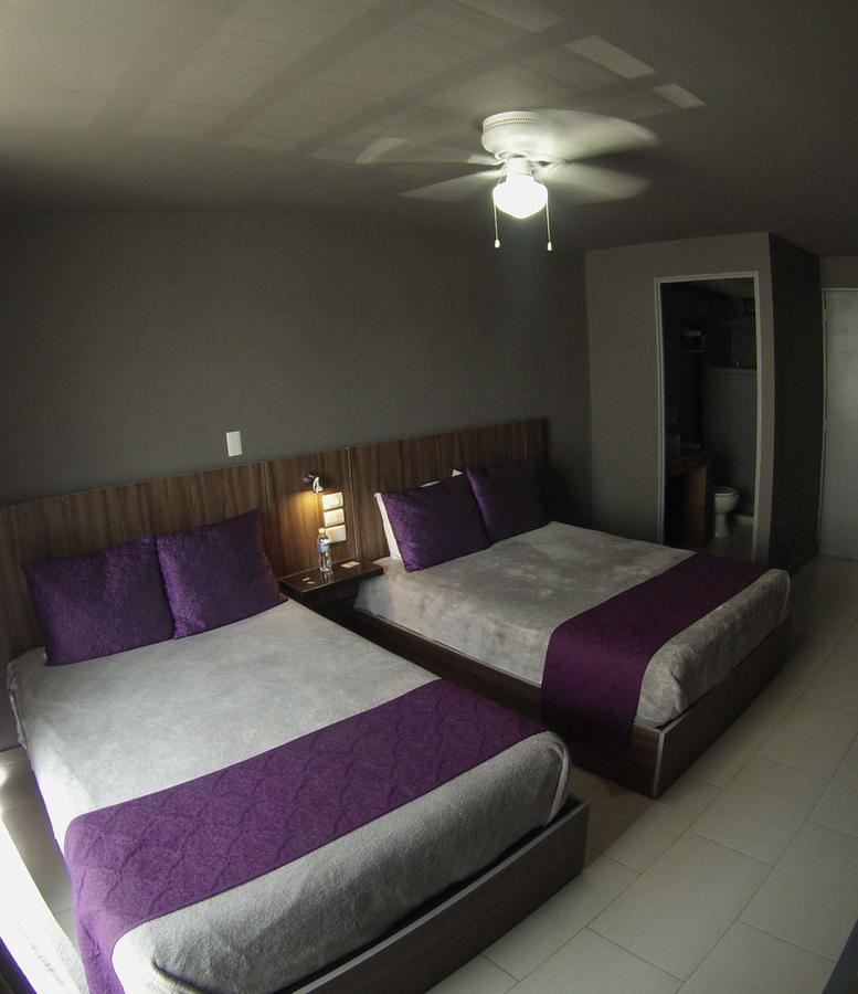 Hotel FG León Eksteriør billede