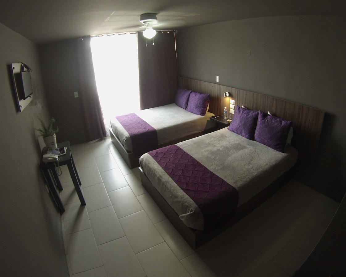 Hotel FG León Eksteriør billede